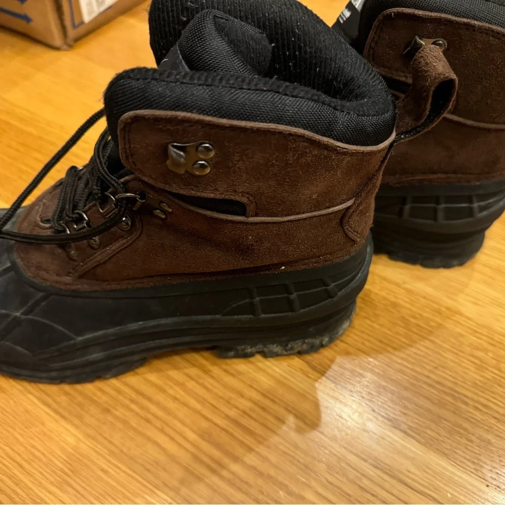 Itasca Thinsulate Men's Black and Brown Boots Size 8